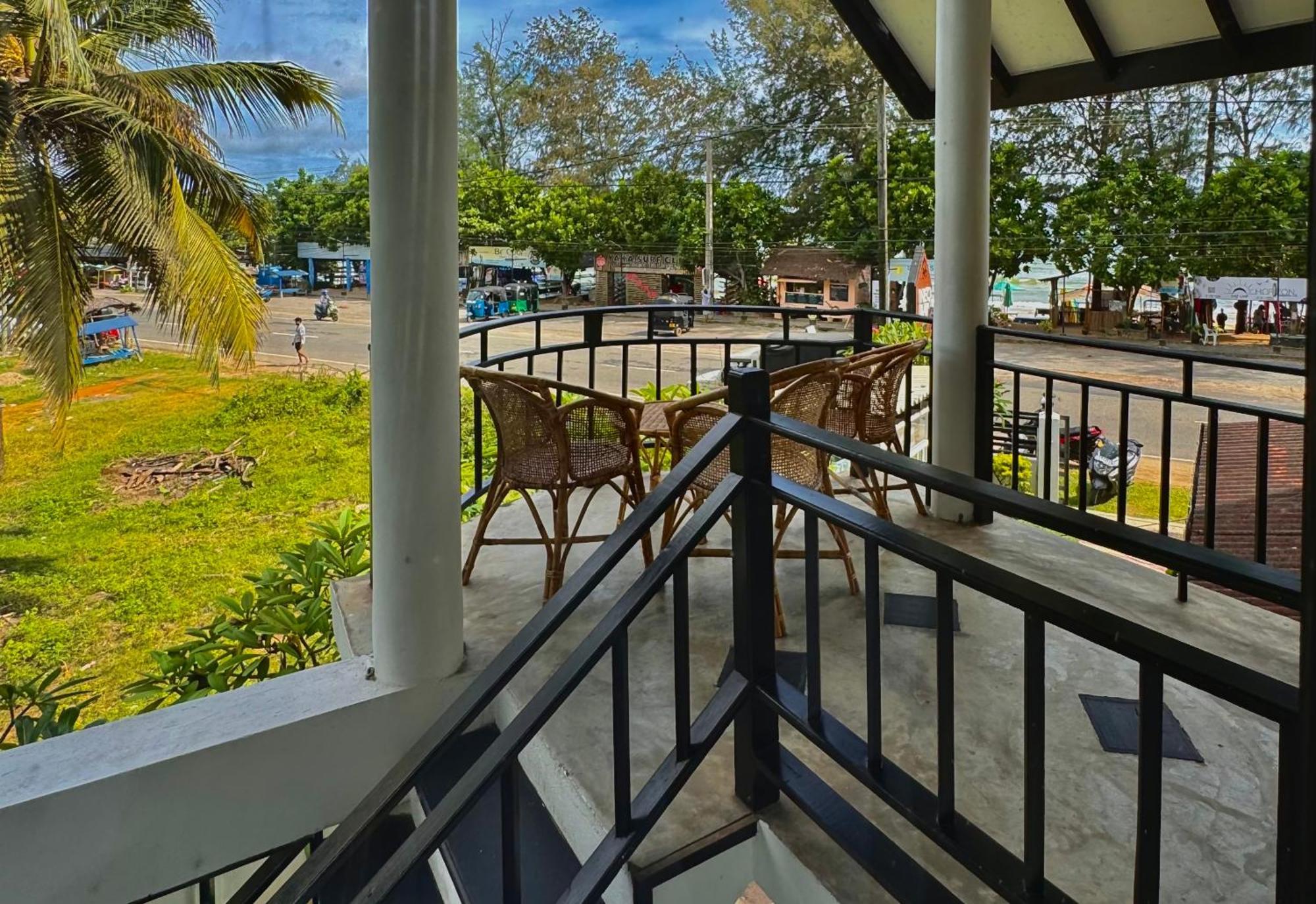 Neo Bay Hotel Weligama Exterior foto